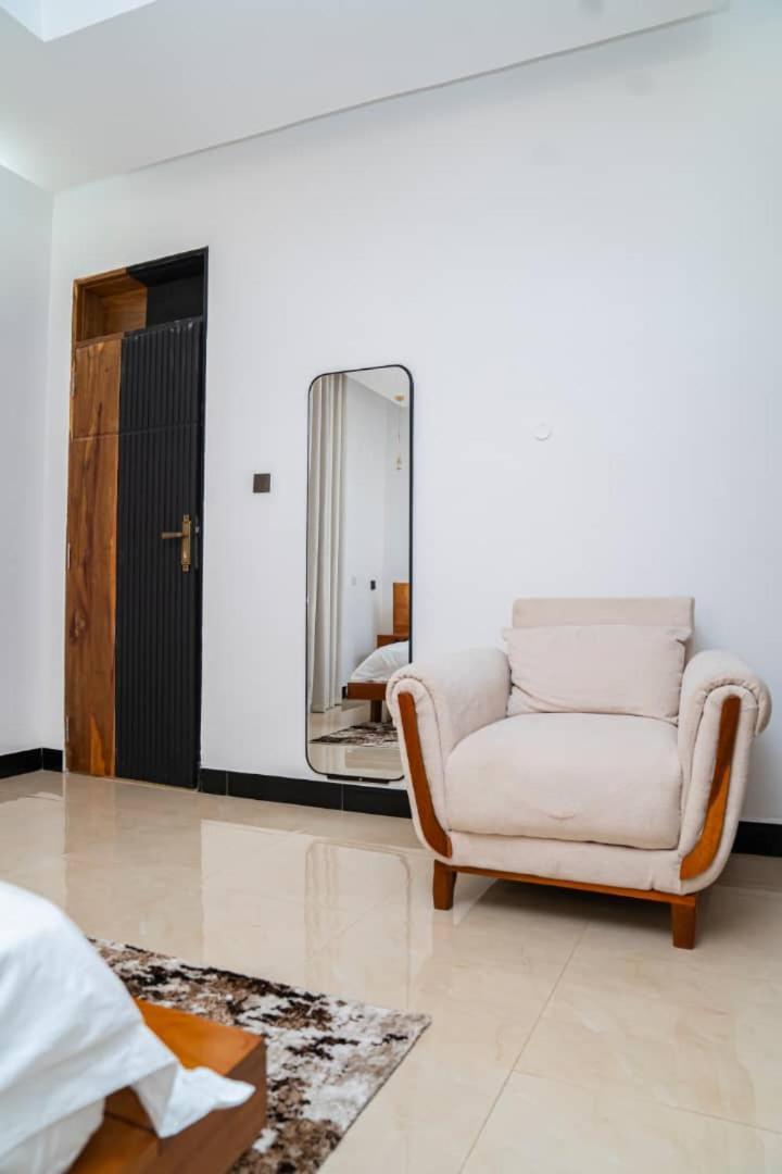 Apartamento Unit Number 1 Nkunjila Exterior foto